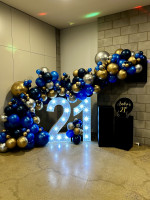 Black Square Ripple Plinth Photo - 2