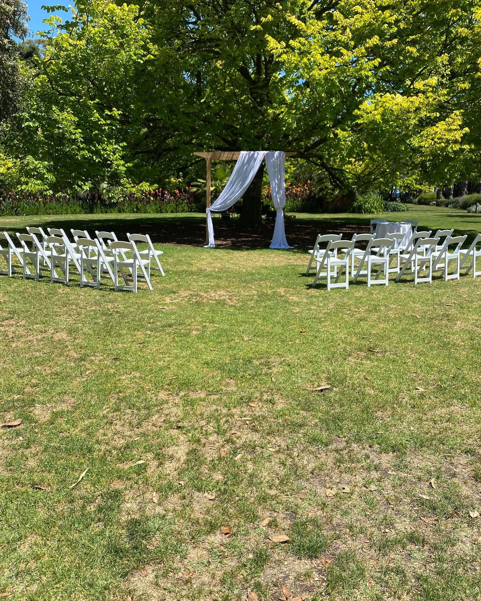 Wooden Arbour with Swag, Americana Chairs